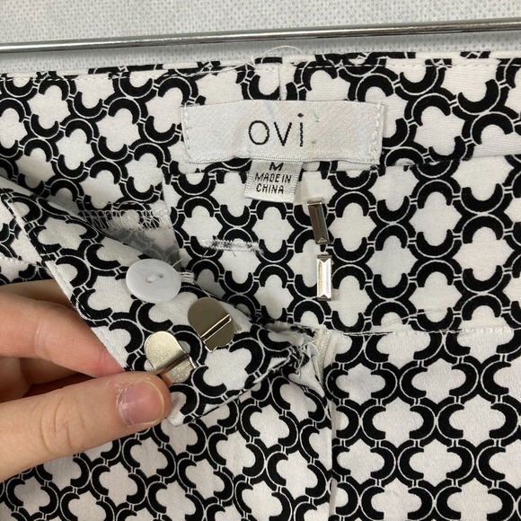 OVI Pants Women Sz M Black White Quatrefoil Mid Rise Straight Leg Cotton Stretch - Picture 10 of 11